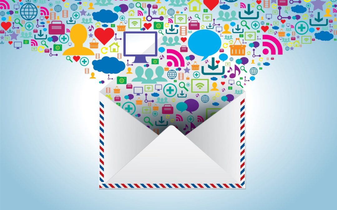 Learn the Benefits of Combining Email and Social Media