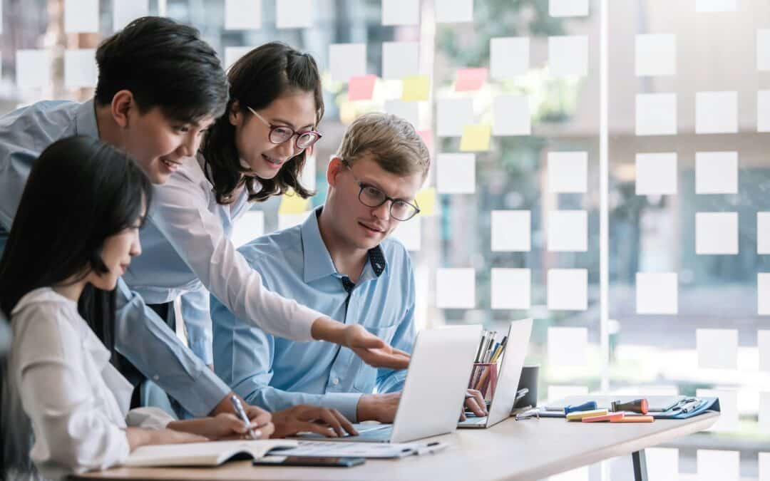 Handling Negative Mentions With an Online Reputation Team