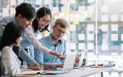 Handling Negative Mentions With an Online Reputation Team